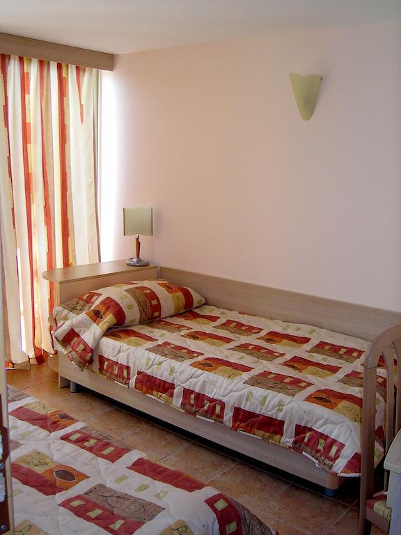 Villas Magnolia Albena Oda fotoğraf